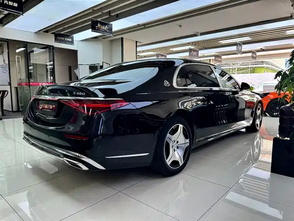 Mercedes-Benz Maybach S-Class 2024