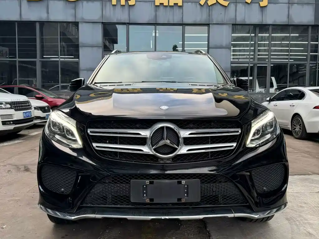 Mercedes-Benz GLE 2016