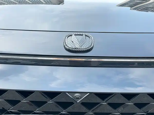 Changan UNI-V 2024