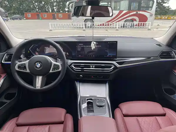BMW 3 Series 2023