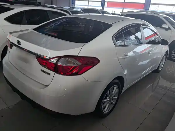 Kia K3 2016