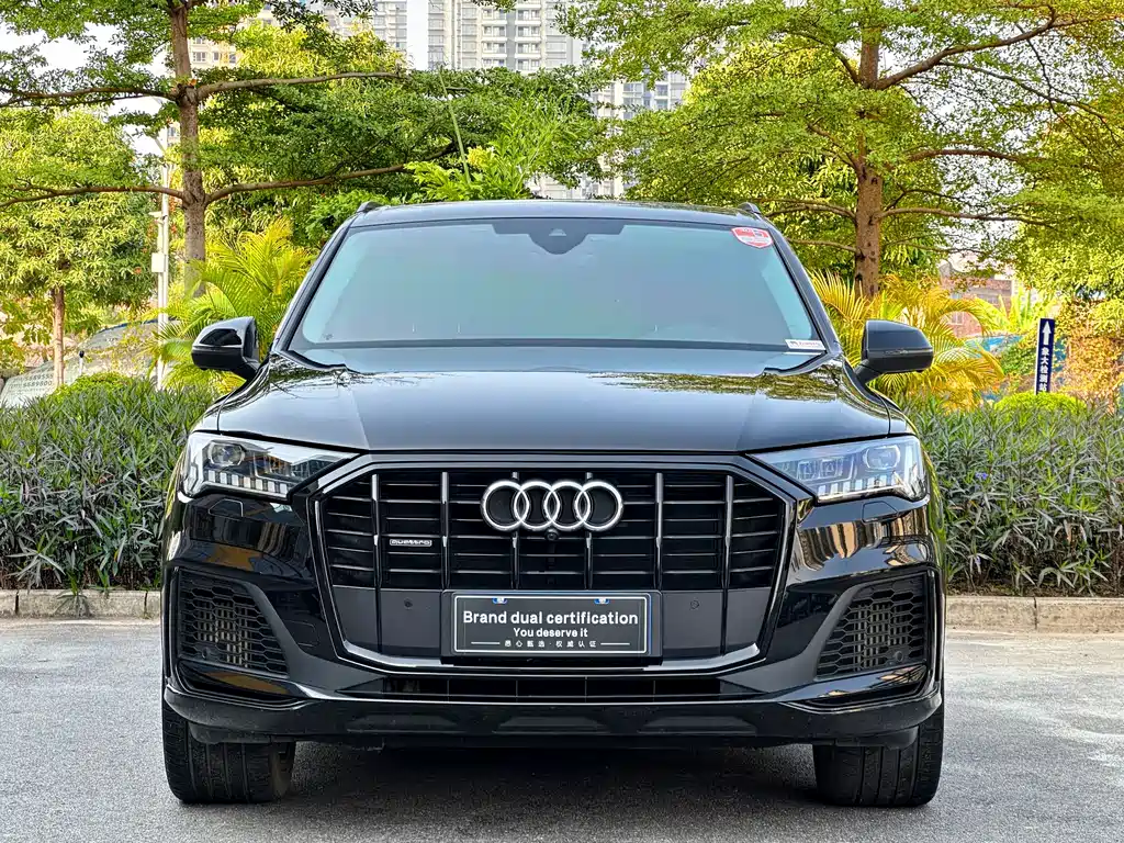 Audi Q7 2023 — фото 2