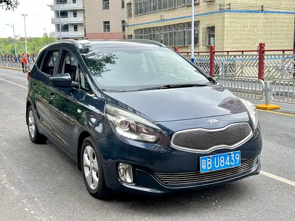 Kia Jiale 2013