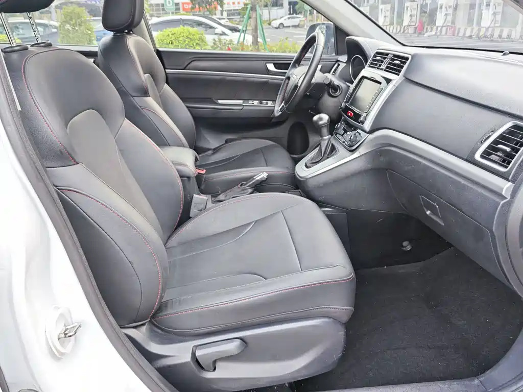 Haval M6 2020 — фото 20