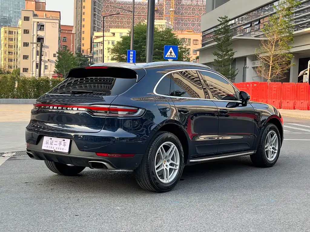 Porsche Macan 2020 — фото 7