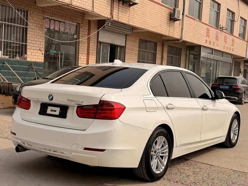 BMW 3 Series 2013 — фото 6