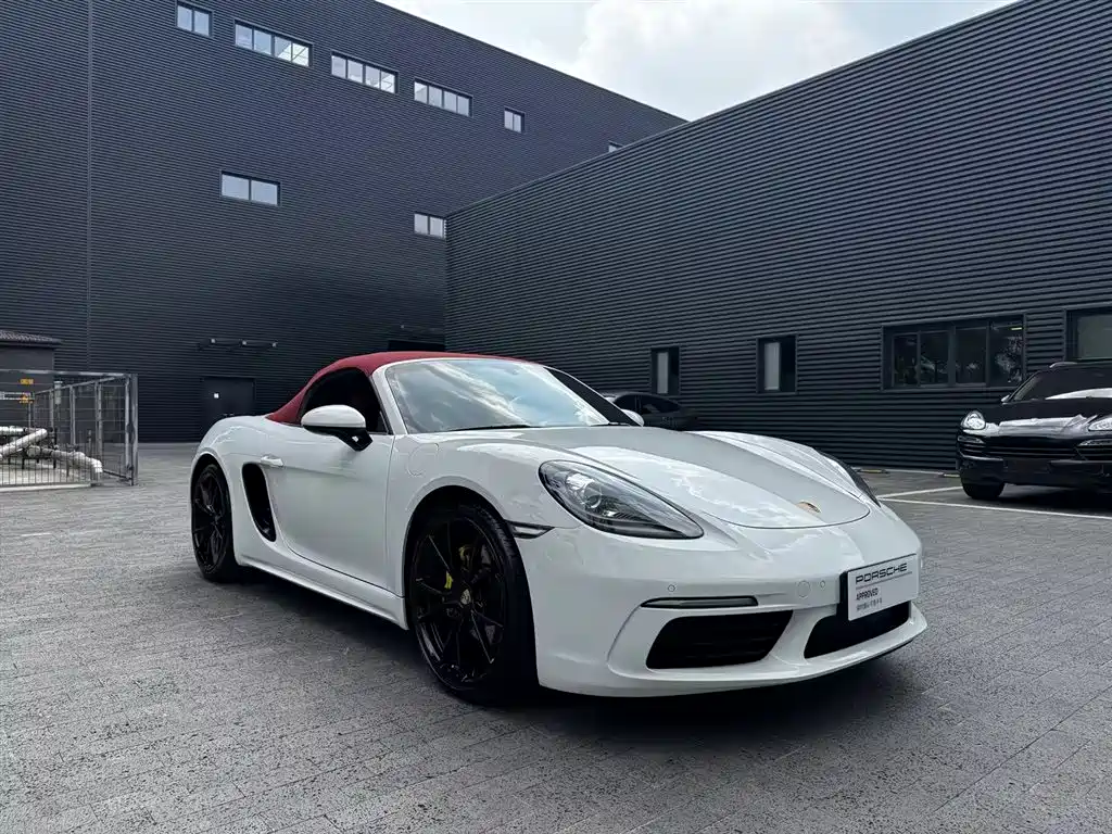 Porsche 718 2023 — фото 2