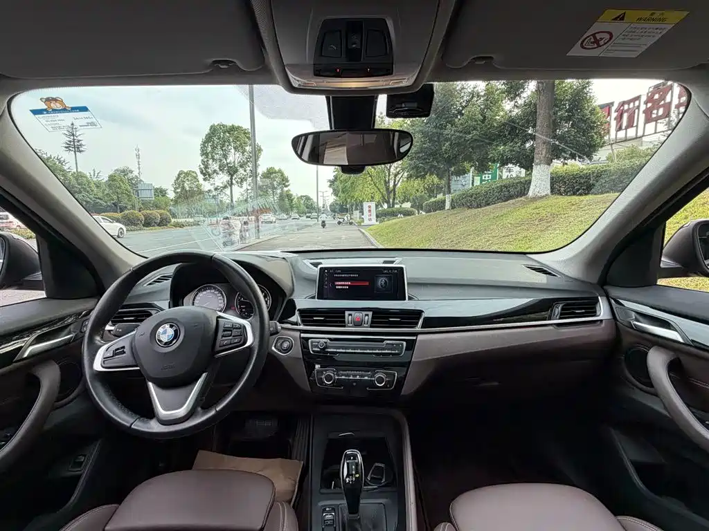 BMW X1 2020 — фото 11