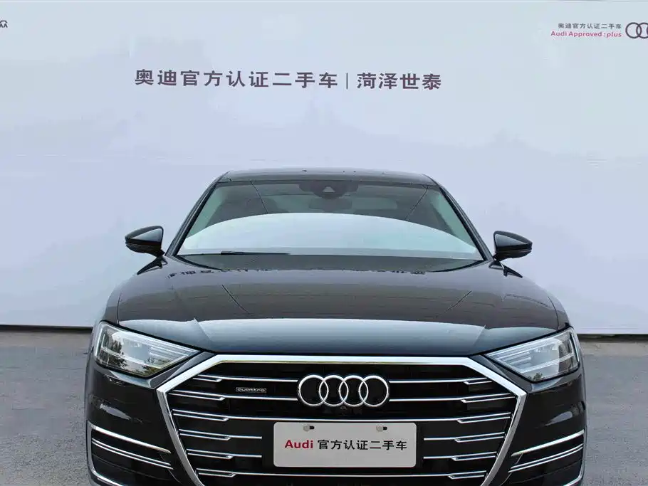 Audi A8 2021 — фото 2