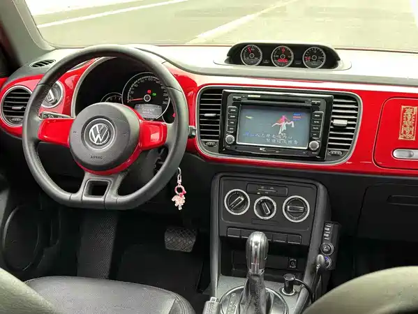 Volkswagen Beetle 2013