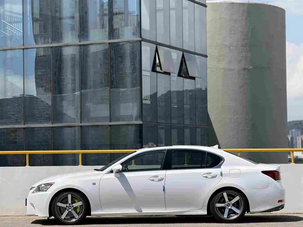Lexus GS 2015 — фото 8