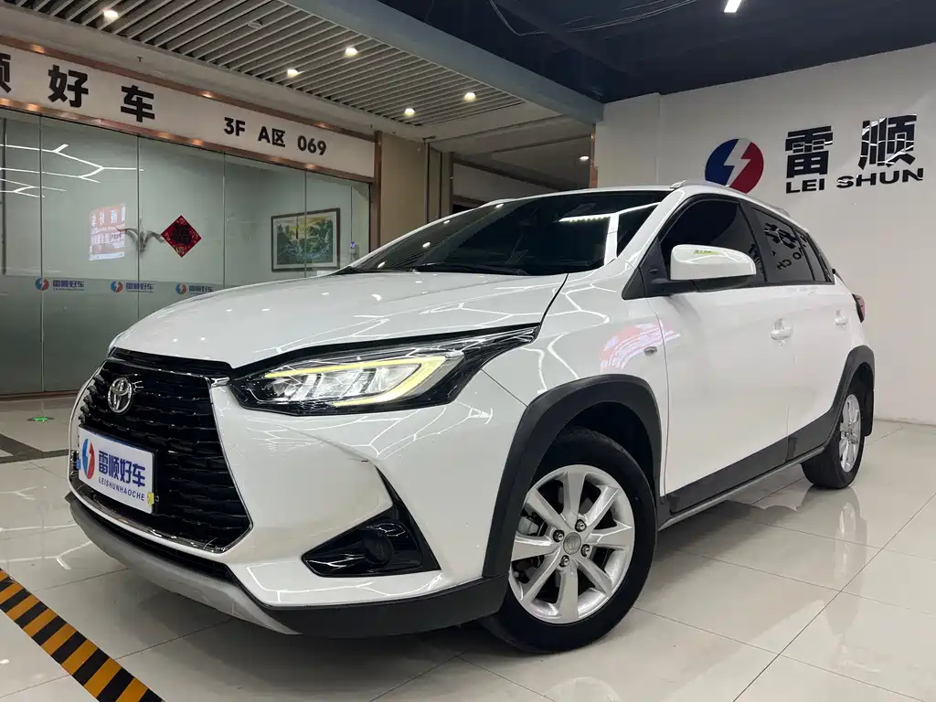Toyota Yaris L 2020