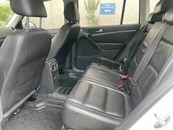 Volkswagen Tiguan 2015
