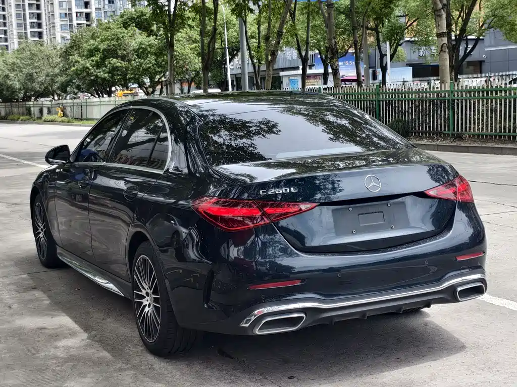 Mercedes-Benz C-Class 2022