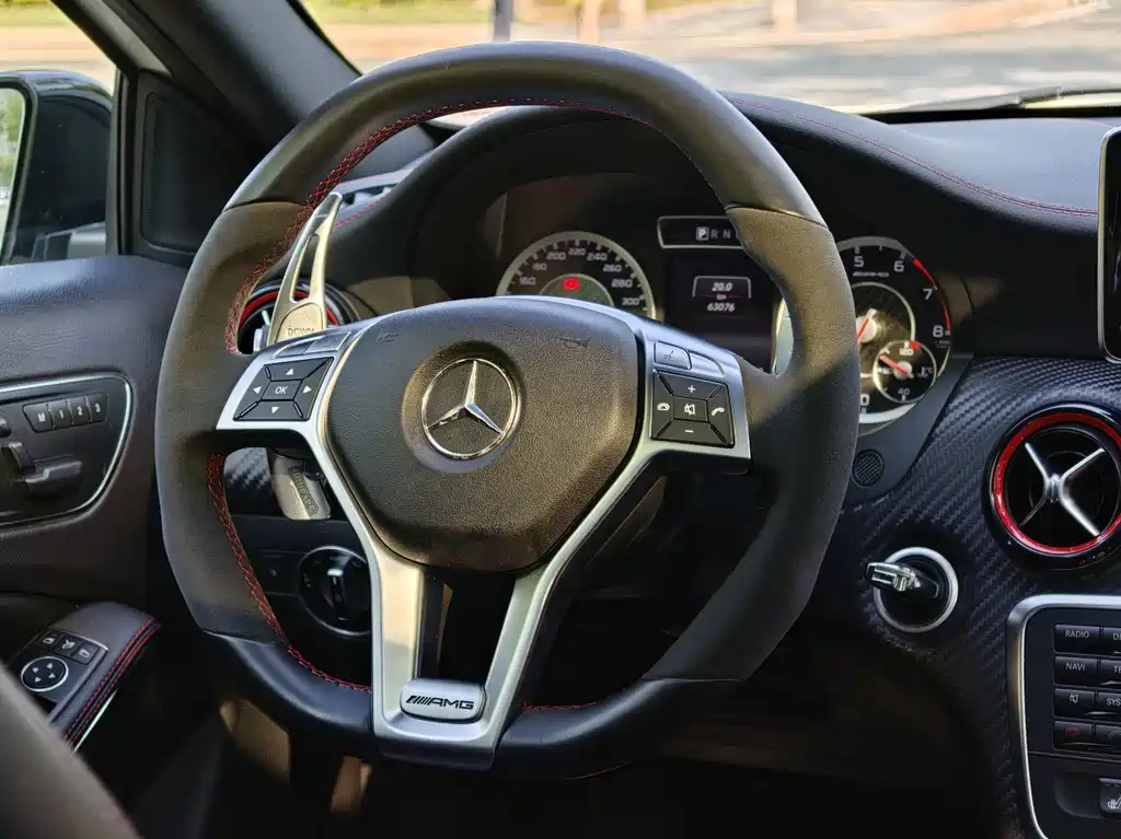 Mercedes-Benz A-Class AMG 2015 — фото 8