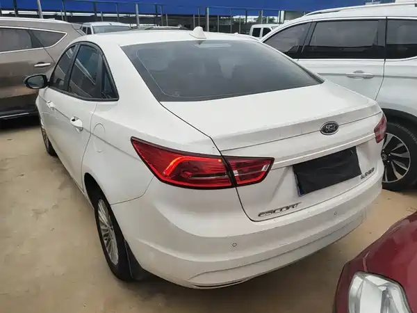 Ford Escort 2017