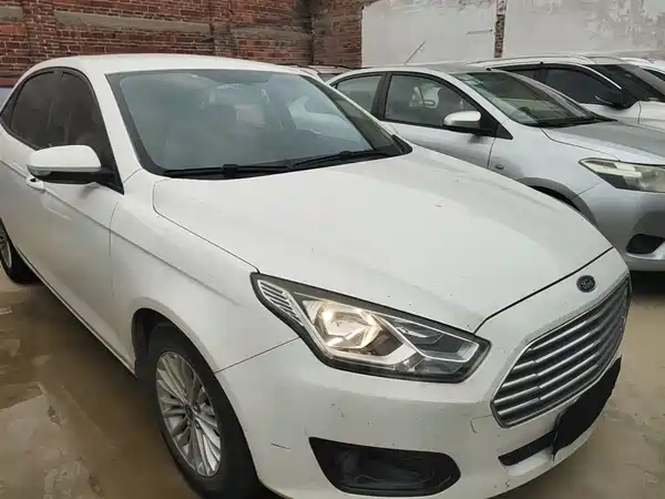 Ford Escort 2017