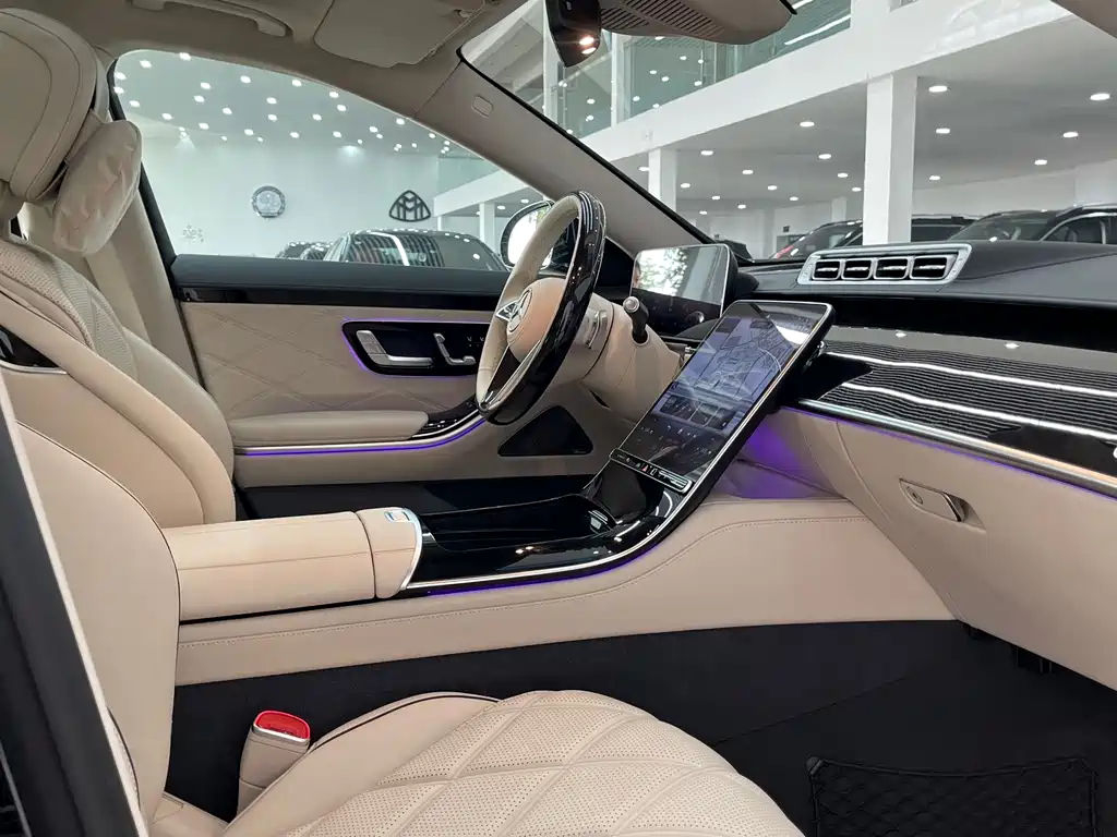 Mercedes-Benz S-Class 2024 — фото 13
