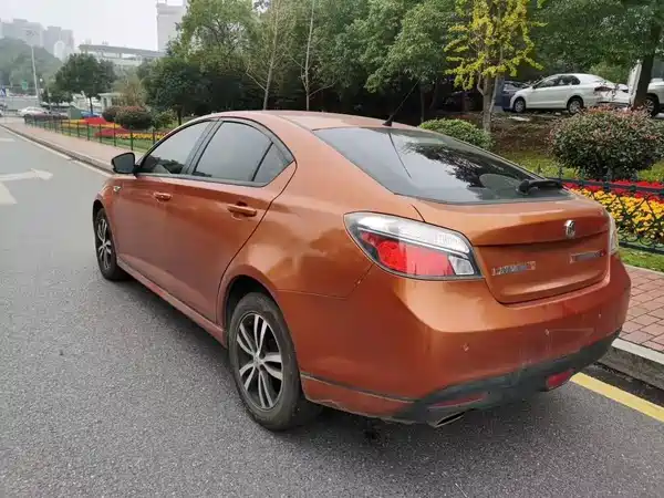 MG MG6 2012