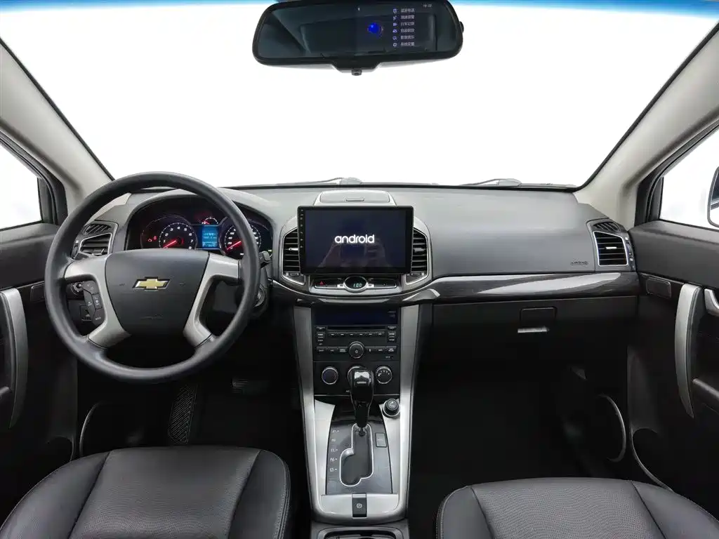 Chevrolet Captiva 2015 — фото 5