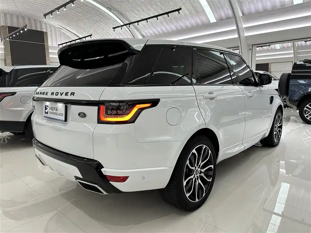 Land Rover Sport 2022 — фото 23