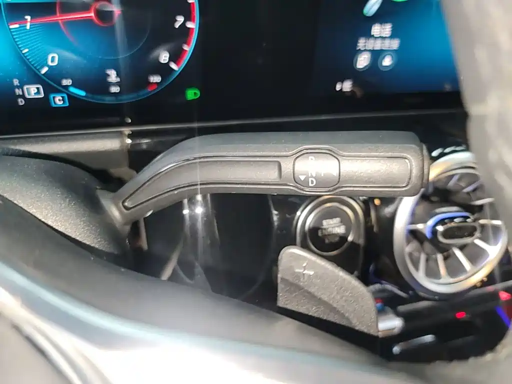 Mercedes-Benz GLA 2021 — фото 14