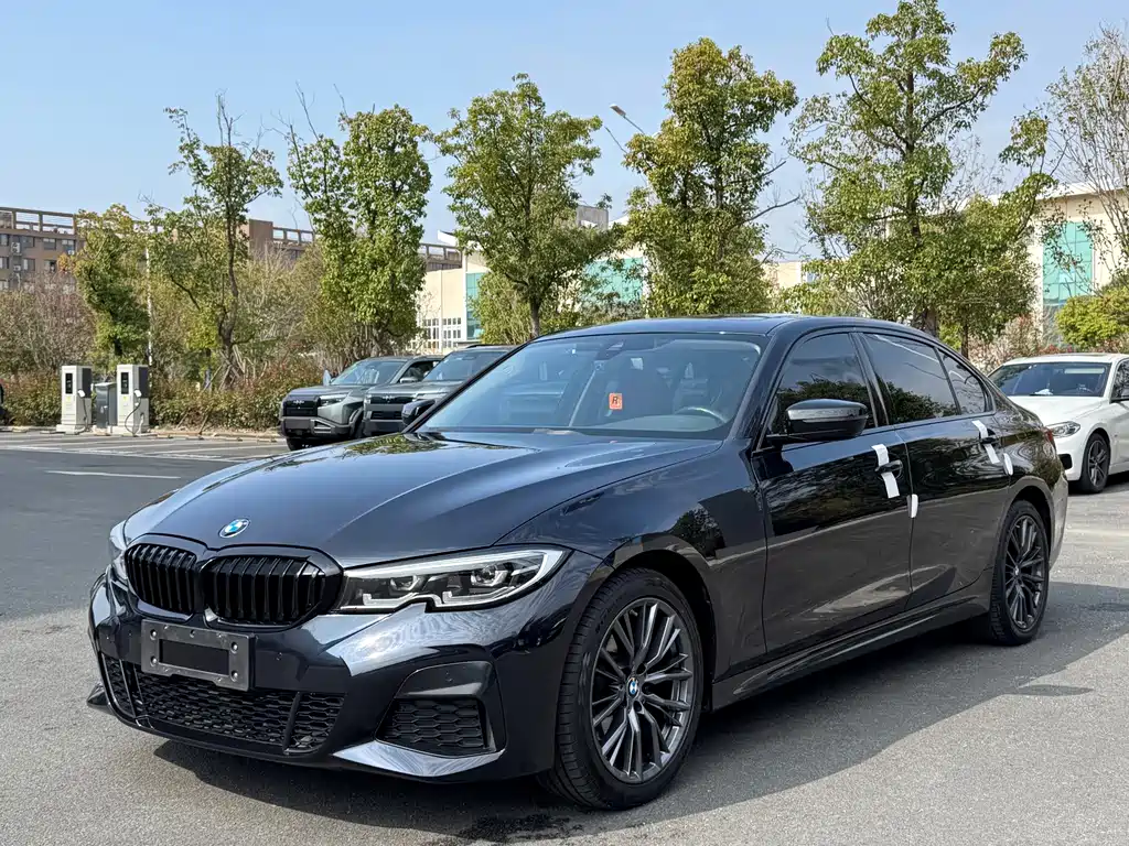 BMW 3 Series 2022