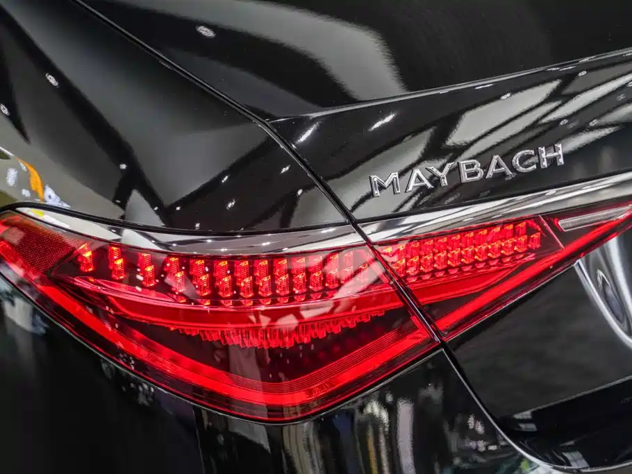 Mercedes-Benz Maybach S-Class 2023 — фото 17