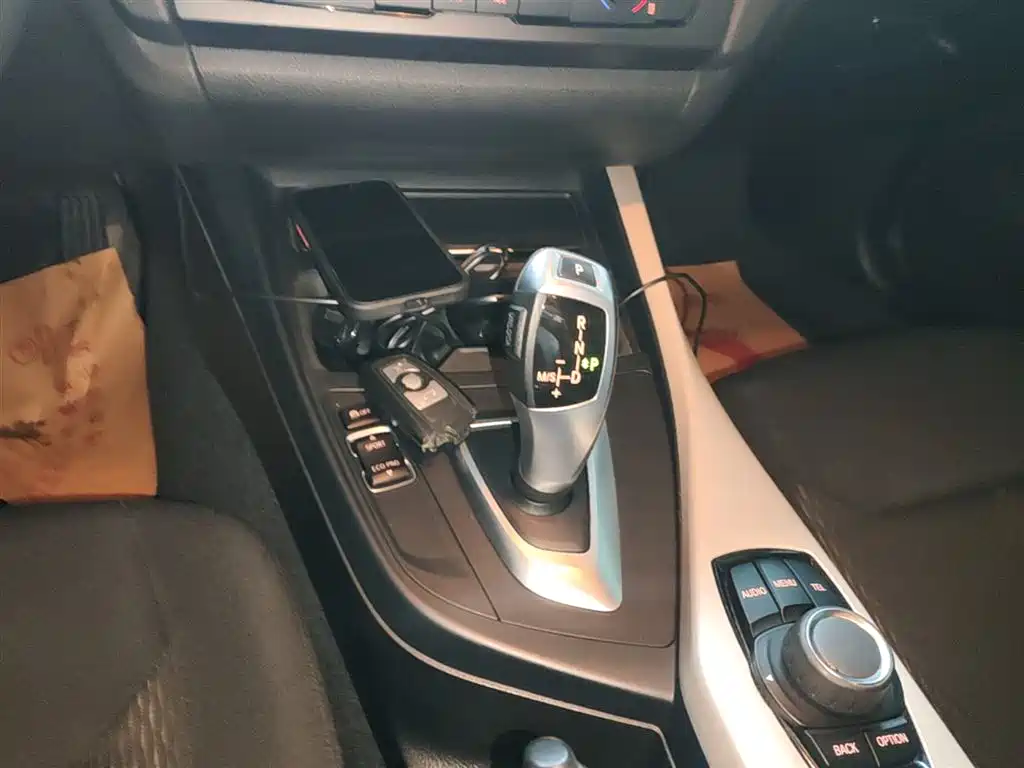 BMW 1 Series 2015 — фото 14