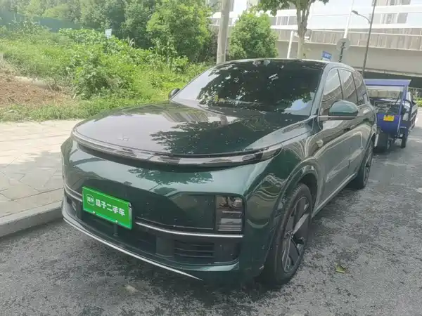 Li Auto L9 2025