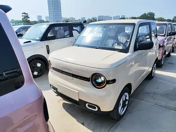 Geely Galaxy Panda 2025