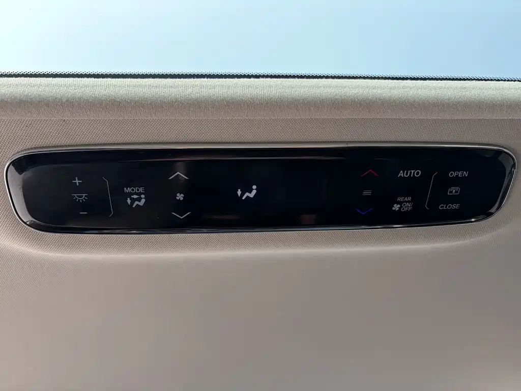 Honda Elysion 2018 — фото 12