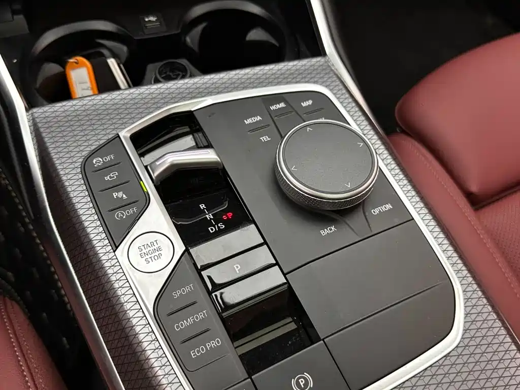 BMW 3 Series 2026 — фото 16