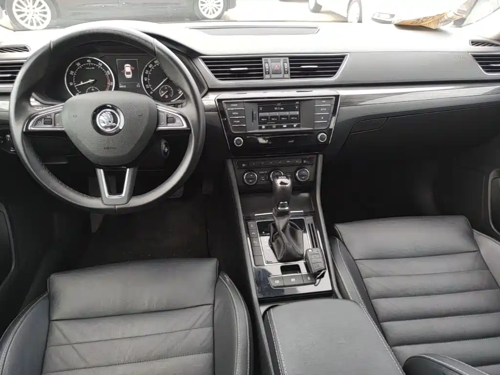 Skoda Speedy 2016 — фото 13