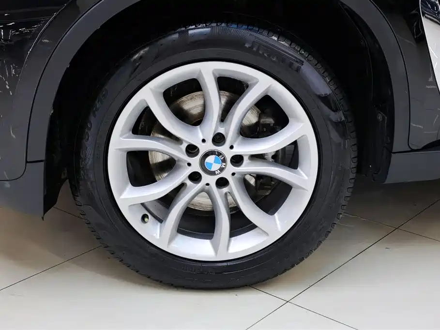 BMW X6 2016 — фото 13