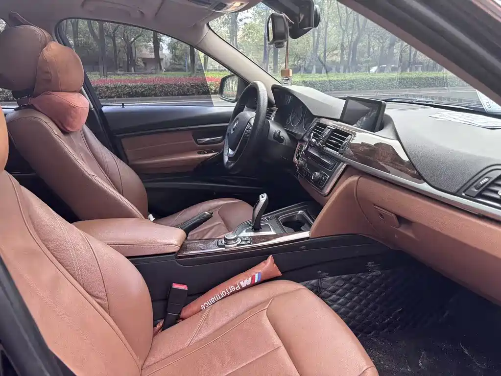 BMW 3 Series 2013