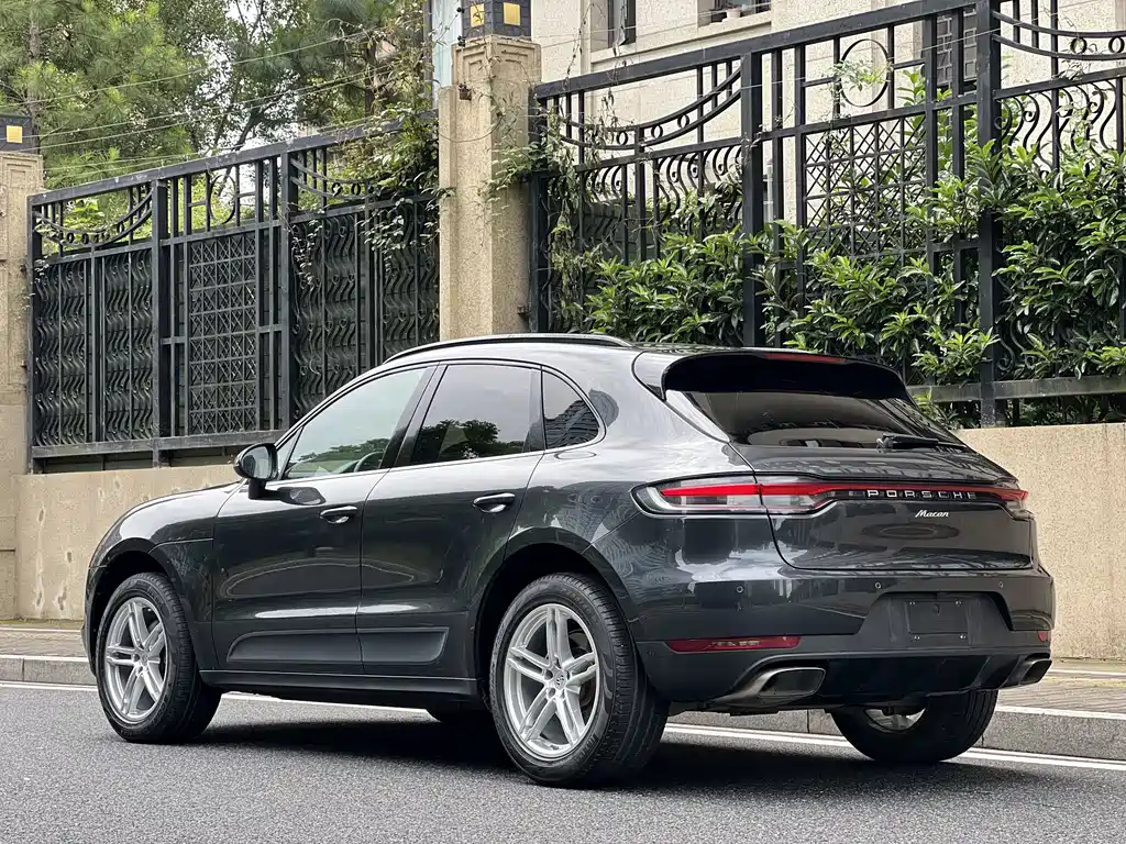 Porsche Macan 2018 — фото 4