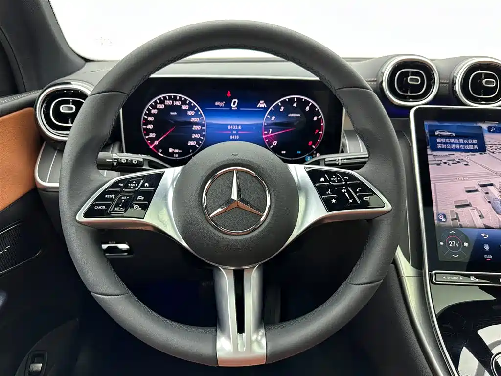 Mercedes-Benz GLC 2025 — фото 9