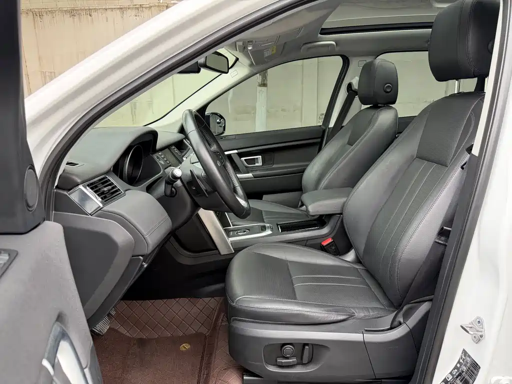 Land Rover Discovery Sport 2019 — фото 11