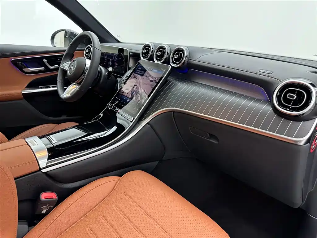 Mercedes-Benz GLC 2025 — фото 16
