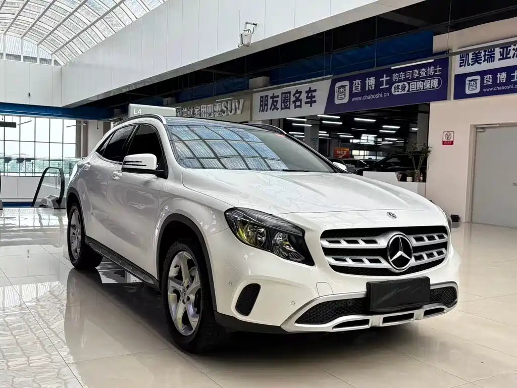 Mercedes-Benz GLA 2020