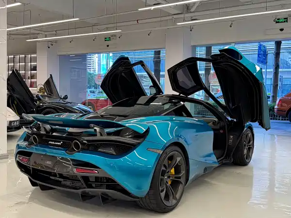 McLaren 720S 2020