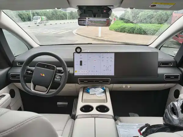 Li Auto MEGA 2026