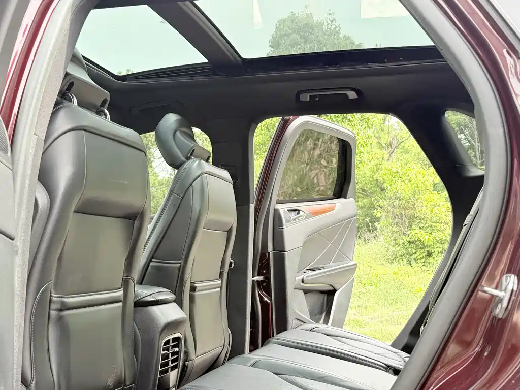 Lincoln MKC 2018 — фото 15
