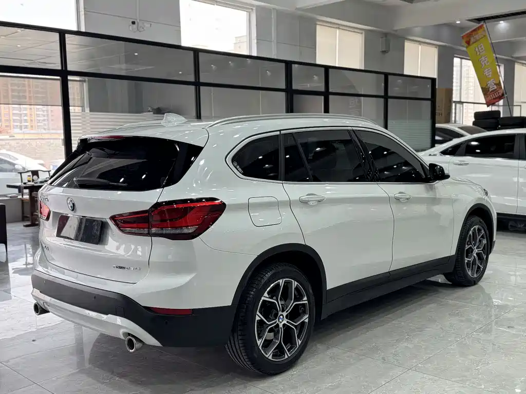 BMW X1 2023 — фото 9
