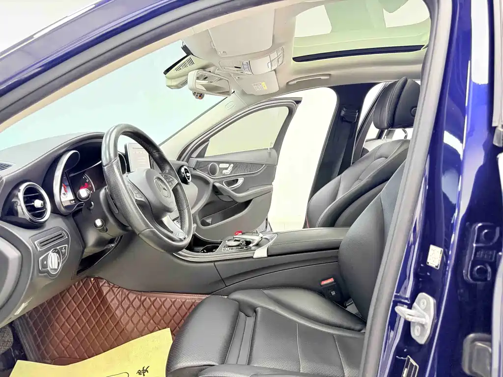 Mercedes-Benz C-Class 2018