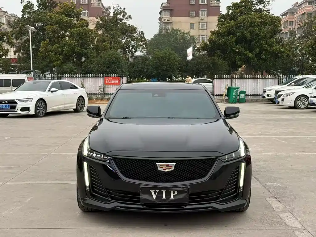 Cadillac CT5 2020 — фото 1