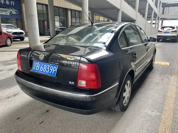 Volkswagen Passat 2004
