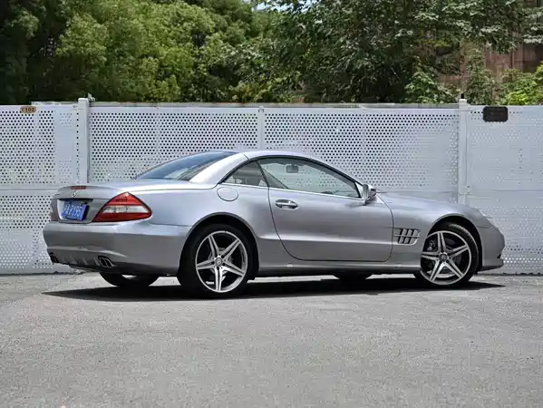 Mercedes-Benz SL-Class 2015