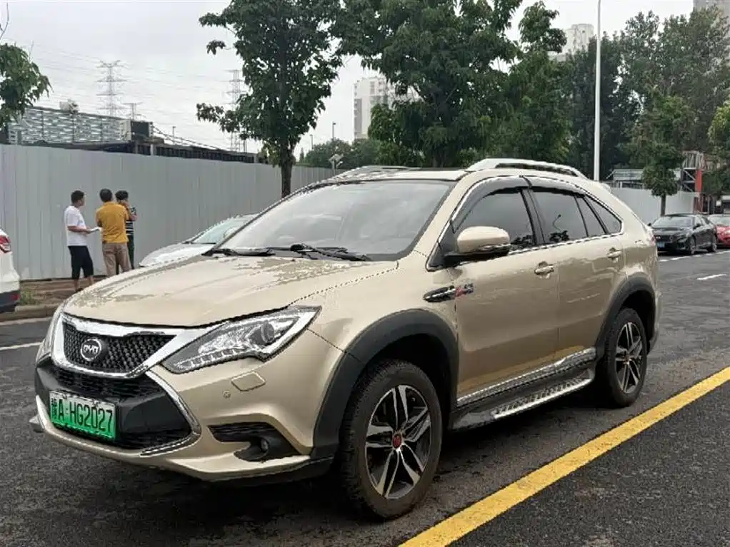 BYD Tang New Energy 2016